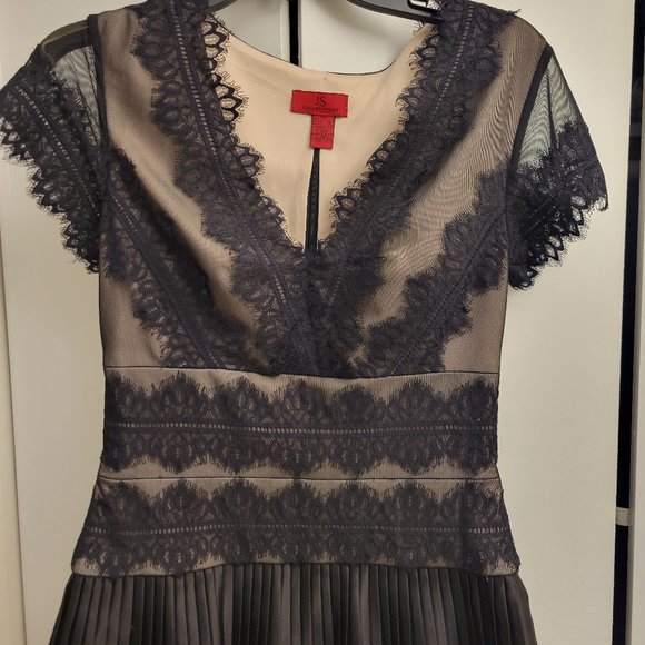 JS black blouse - Picture 6 of 6